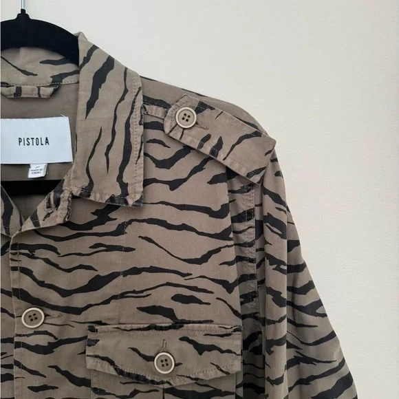 Pistola Tiger Utility Shirt Jacket Medium Animal Print Frayed Hem Anthropologie - Picture 4 of 10